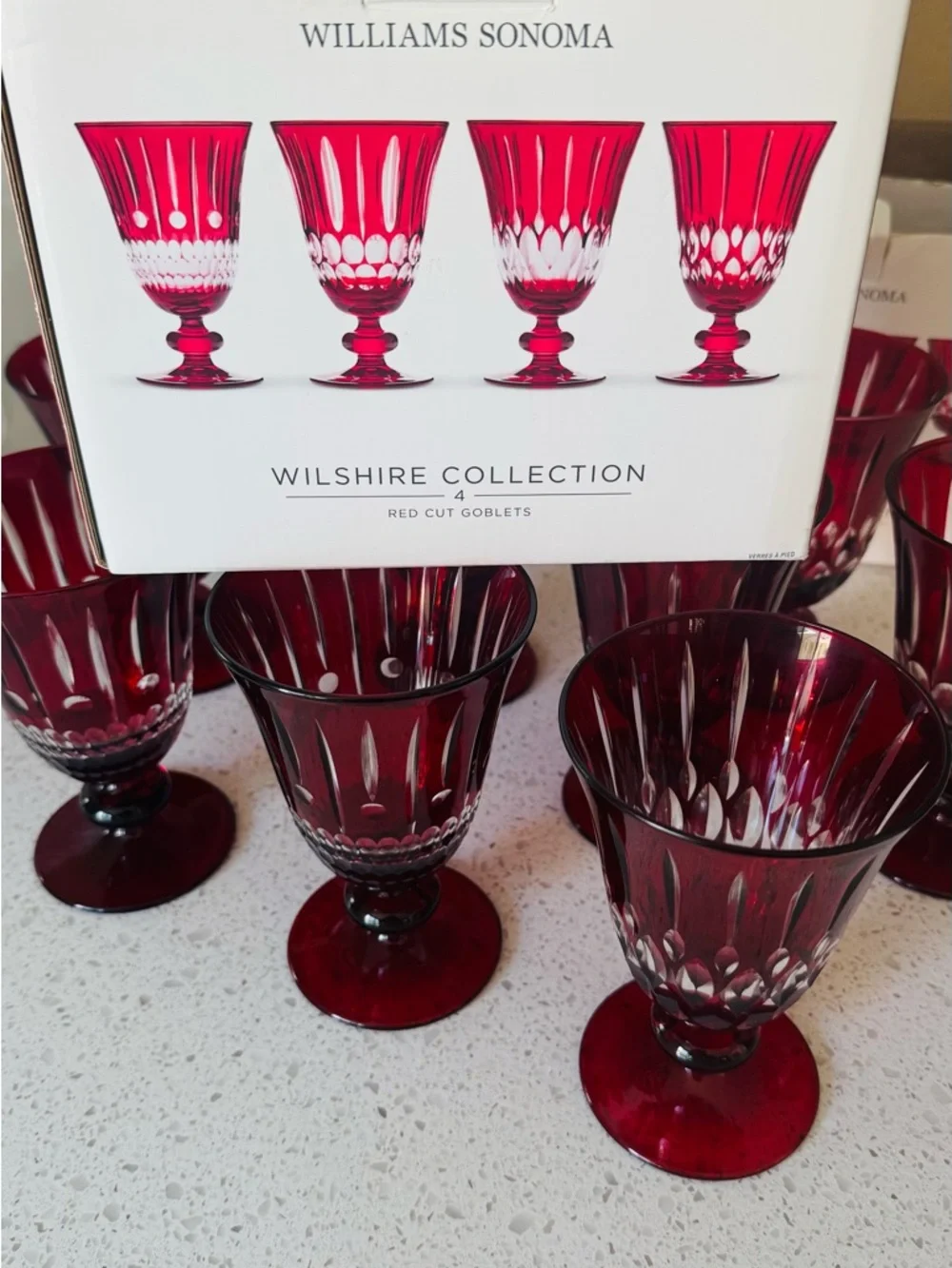 New in box ! Williams Sonoma Wilshire collection 8 glasses